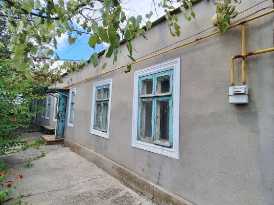 Будинок з великою ділянкою 50 соток у Бурлаччій Балці Бурлача Балка