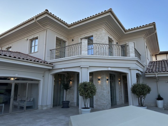 Статусный дом в Совиньоне - фото 1