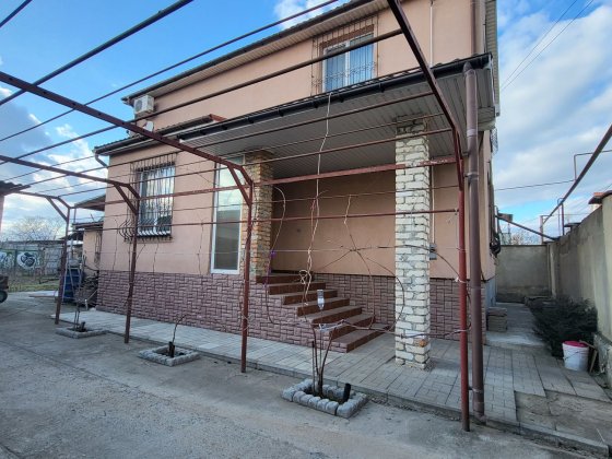 Дом 186м2 на 6ти сотках цокольный зтаж институт Таирова Таирово