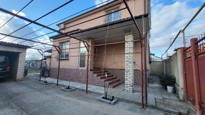 Дом 186м2 на 6ти сотках цокольный зтаж институт Таирова - фото 1