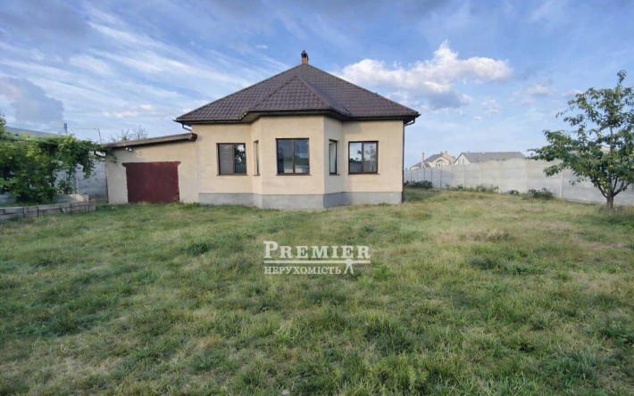 Продам будинок з ремонтом у Новій Дофіновці - фото 1