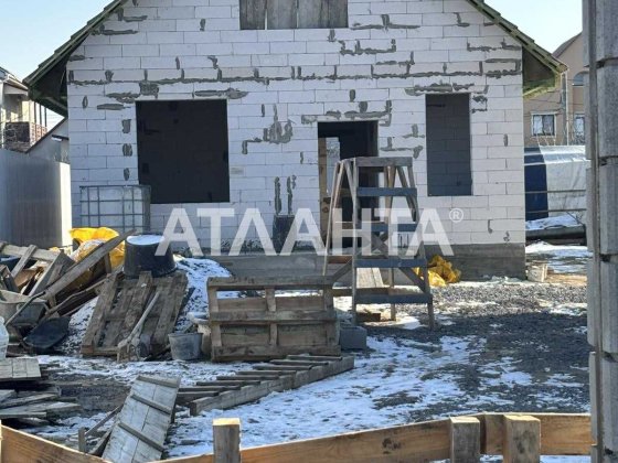 Дом новой постройки, в 3 км от Одессы Корсунці