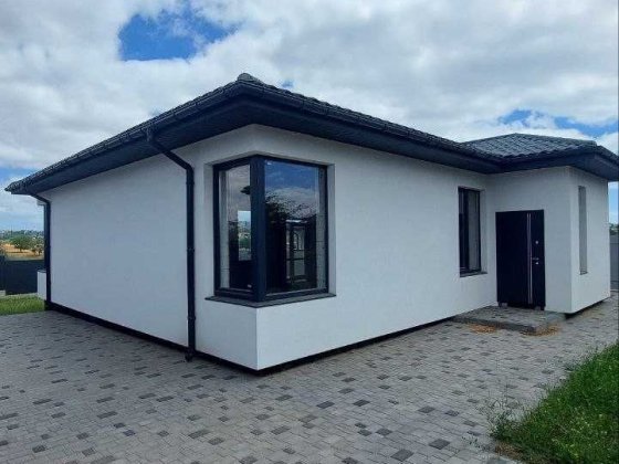 Продам дом в Корсунцах Корсунці