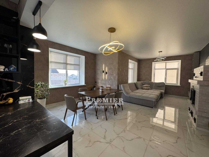 Дом 240 м2 в Прилиманском Ремонт Мебель Техника 7,5 сотки земли - фото 1