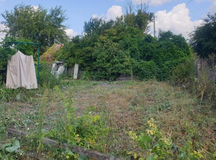 Продам або обміняю хату з ділянкою. - фото 1