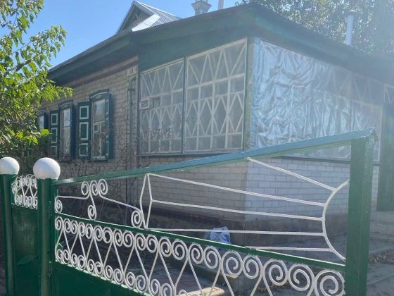 Приватний будинок