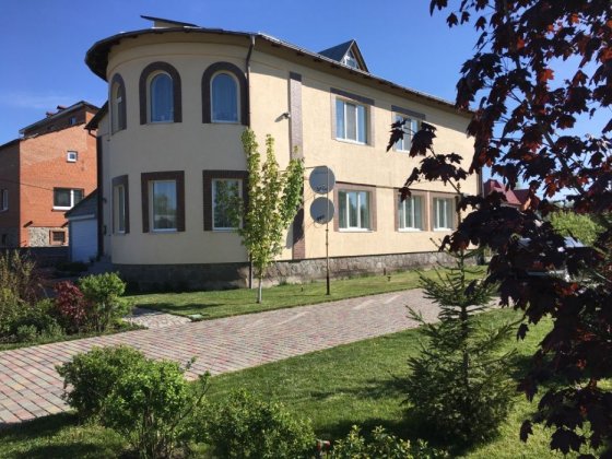 Будинок за містом Копылы