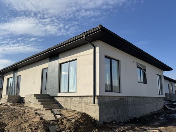 ~ПРОДАЖ сучасного котеджу Белая Криница