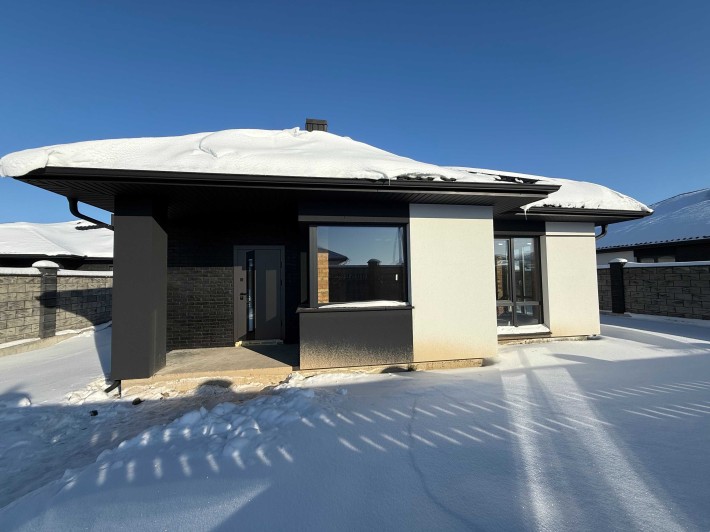 Продаж цегляного будинку в с. Колоденка, масив Затишний - фото 1