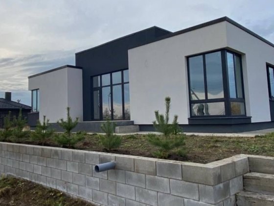 Архітектурний будинок преміум класу в стилі Хай-тек | Обарів Обаров