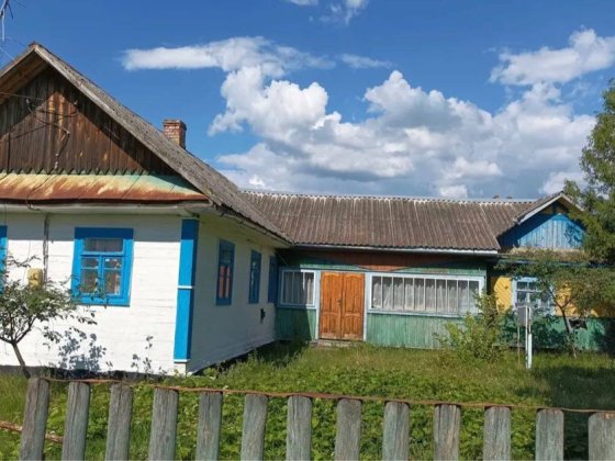 Продам   Будинок м. Березне, с. Хотинь Березне