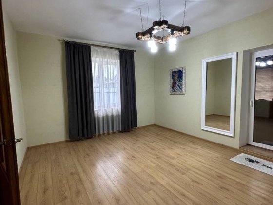 Будинок в Новій Українці з ремонтом Новая Украинка