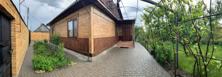 Приватний будинок - фото 1