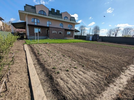 Продаж частини будинку в Вересневому Вересневое