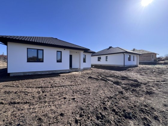 Продам окремостоячий будинок в с. В. Житин Великий Житин