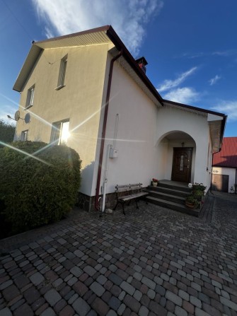 Продаж окремого будинку ,від міста 5 км. - фото 1