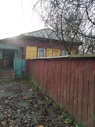 Дерев'яний будинок у м. Кролевець, район Подолово - фото 1