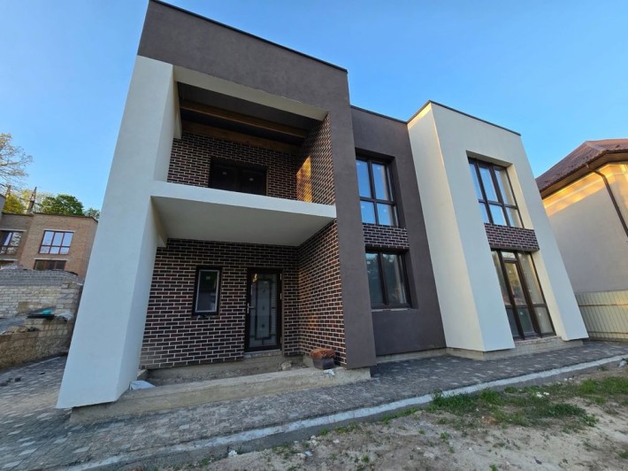 ПРОДАЖ приватного будинку поруч з лісом - фото 1