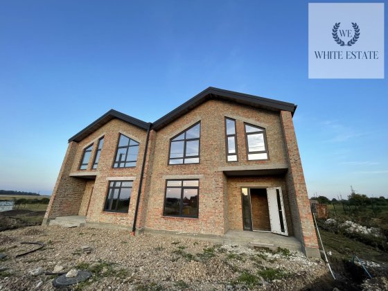 Продаж дуплекса в Березовиці Большая Березовица