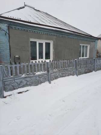 Продаю дом 90кв.м практически в центре Новой Водолаги. Торг - фото 1