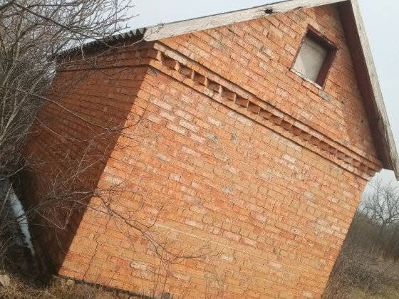 Продам будинок можна і під розбор участок єсть Первомайск