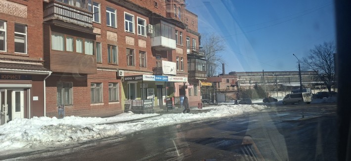 Продається великогабаритна  3кімнатна квартира - фото 1