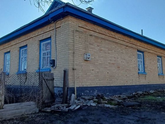 Будинок цегляний з газом в с. Руська Поляна Руська Поляна