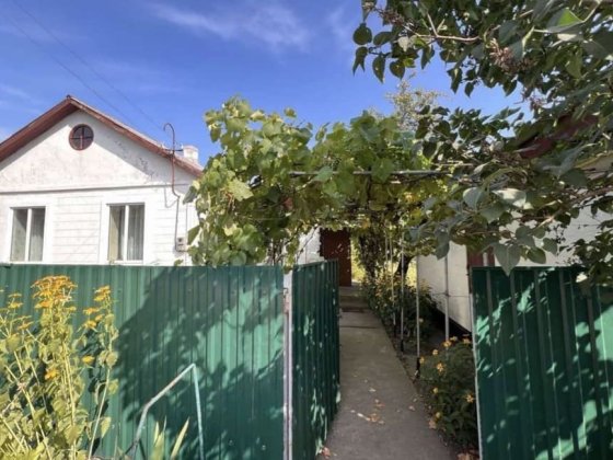 Продам будинок. В доброму стані . Тальне