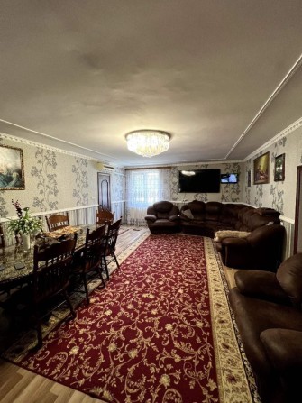 Продаж великого будинку - фото 1