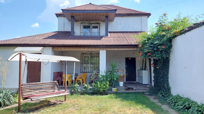 Дом на реке с действующим бизнесом рядом р. Днепр - фото 1