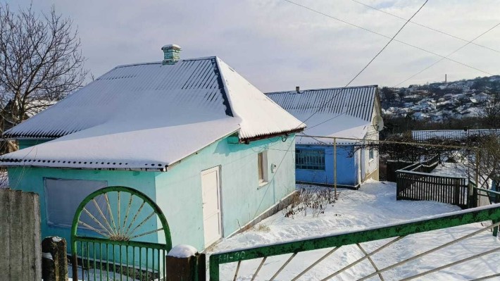 Продаж двох житлових будинків на одній земельній ділянці | м. Тальне - фото 1