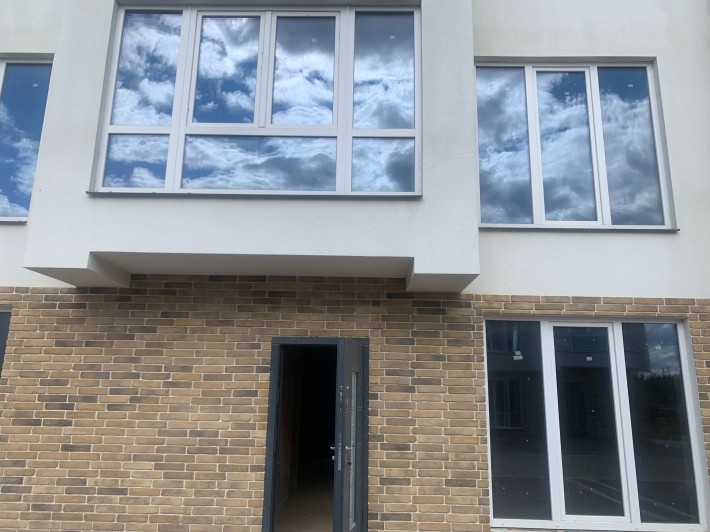 Продаються сучасні комфортні таунхауси - фото 1