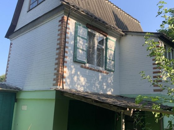 Продамо земельну ділянку і дачний будиночок Сокиряни