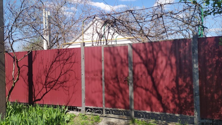 Дом по центральной улице, Кушугум - фото 1