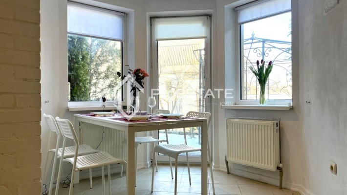 Продаж Таунхауса + гараж в центрі Борисполя - фото 1