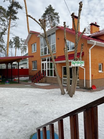 ПІДВАЛ/БОМБОСХОВИЩЕ.Продаж будинку в Бучі, 6.5 соток, 235м2, 6 кімнат. - фото 1