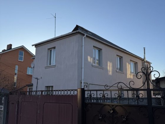 Продаж будинку для великої родини або двох поколінь Бровары
