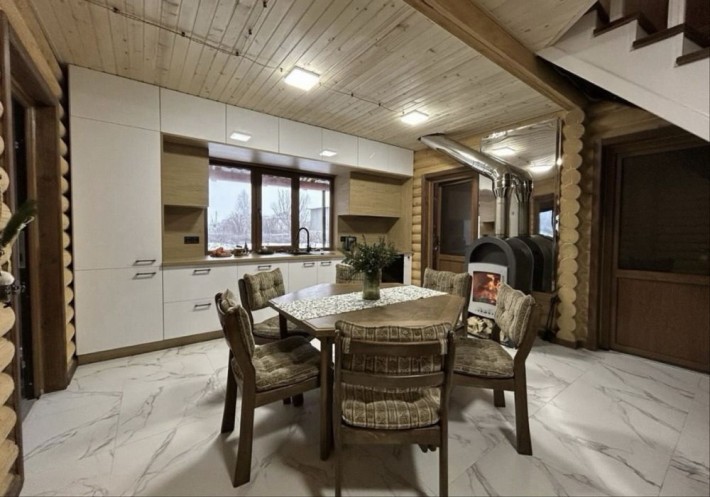Продаж Будинку з меблями тамтехнікою  93 кв.м 5 сот Резервне світла - фото 1