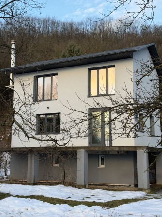 Будинок з ремонтом і меблями - фото 1