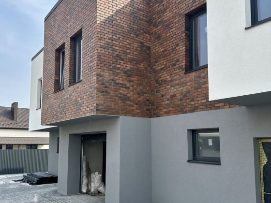 Продам просторий таунхаус. Розтермінування Ивано-Франковск