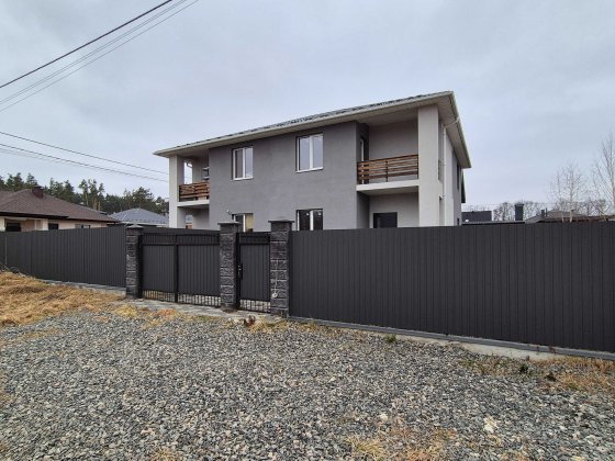 Просторий дуплекс 116 м² на ділянці 3 сотки Буча