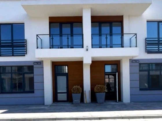 Зданий таунхаус з міськими комунікаціями с. Вовчинець дуплекс будинок Ивано-Франковск