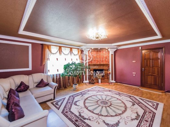 Низька ціна! Будинок з гаражем. 10 сот. Бориспіль, вул. Олеся Гончара Бориспіль