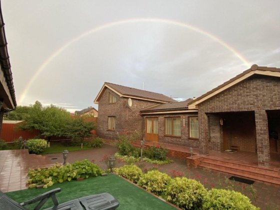 Продам дом VIP класса в престижном районе г. Бровары Киевской области. Бровари