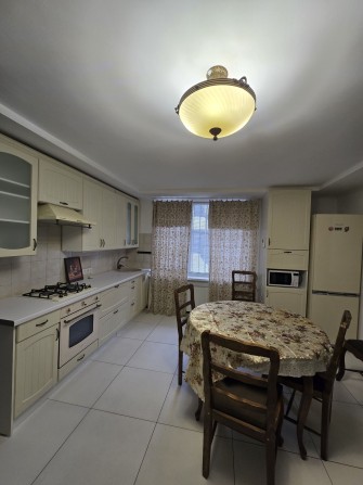 Держ програми! Продаж дуплекса в Ірпені з ремонтом! Газ котел! Бесідка - фото 1