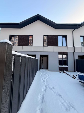 Ірпінь,Таунхаус з ділянкою 2 сотки! Є РОЗТЕМІНУВАННЯ! без % - фото 1