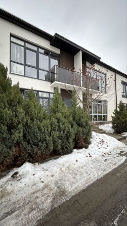 Таунхаус в Ірпені у закритому комплексі - фото 1