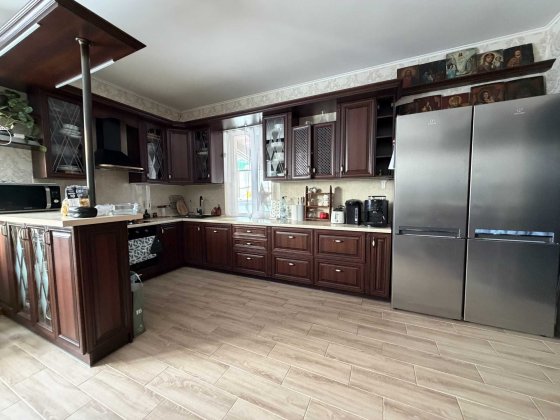 Продаж дуплекса з ремонтом на 6 сотках Ірпінь