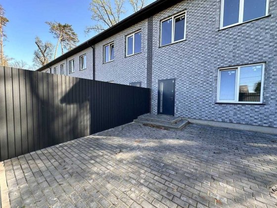 Сучасний таунхаус в Бучі. Акційна ціна! Буча