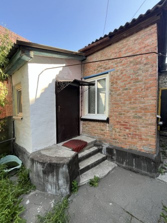 Продам дві частини будинку з окремим двором в центрі м. Біла Церква - фото 1